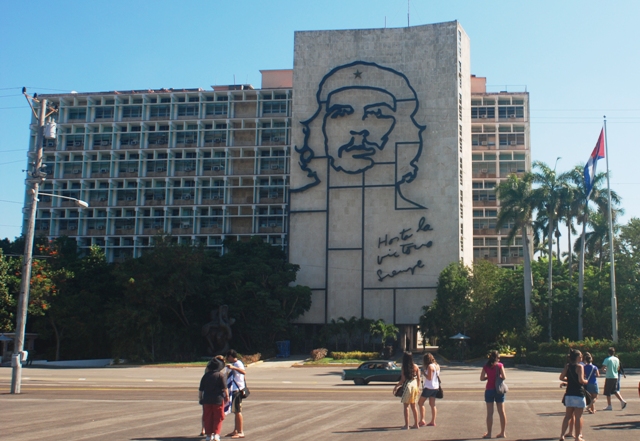 LX87CDD881970171E7F763E9E5A7E3E057